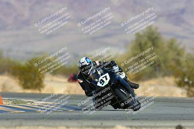 media/Jan-16-2022-CVMA (Sun) [[7f3d92989d]]/Race 2 Supersport Middleweight/